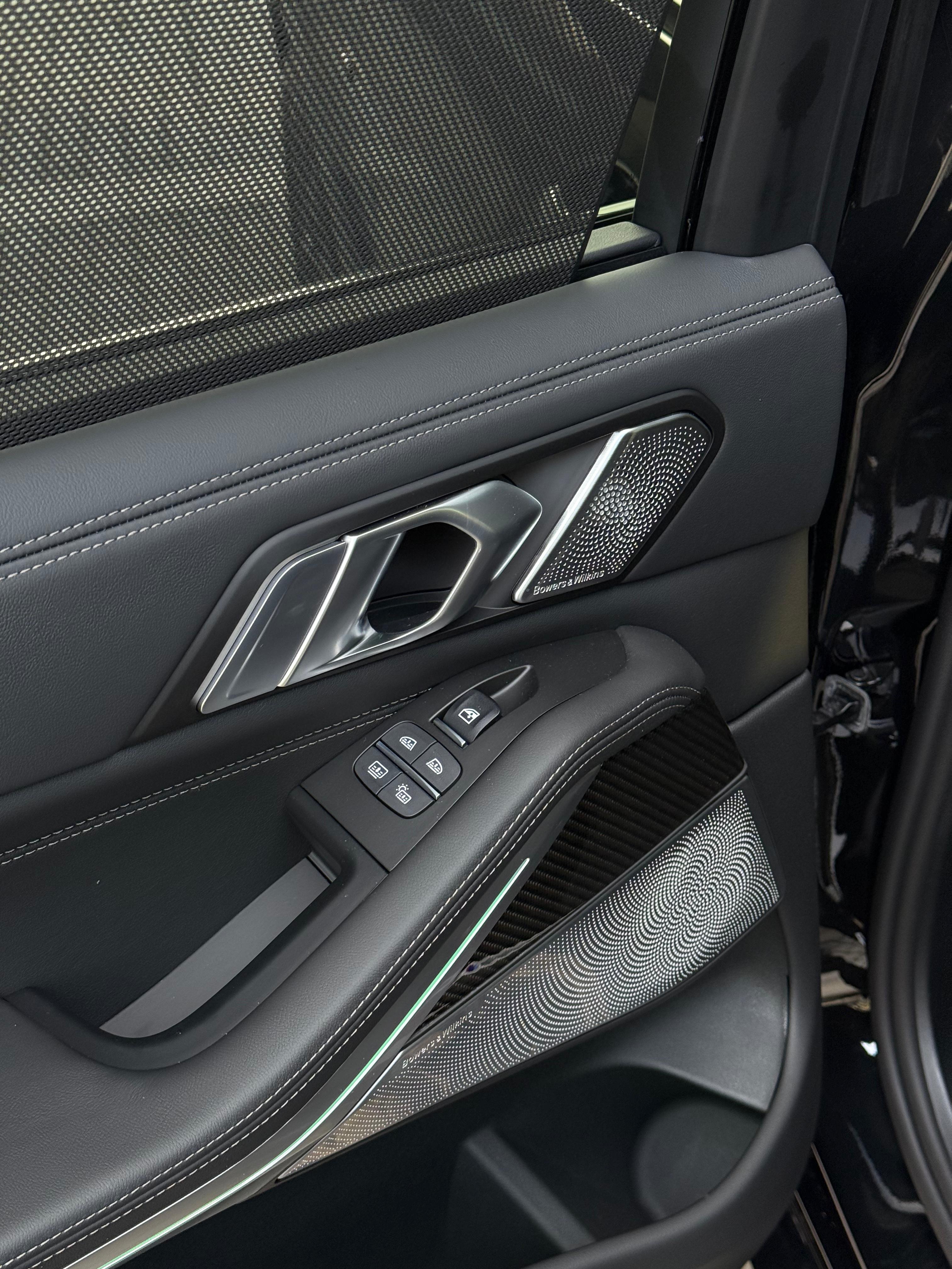 BMW X7 40d 2026 - фото 23