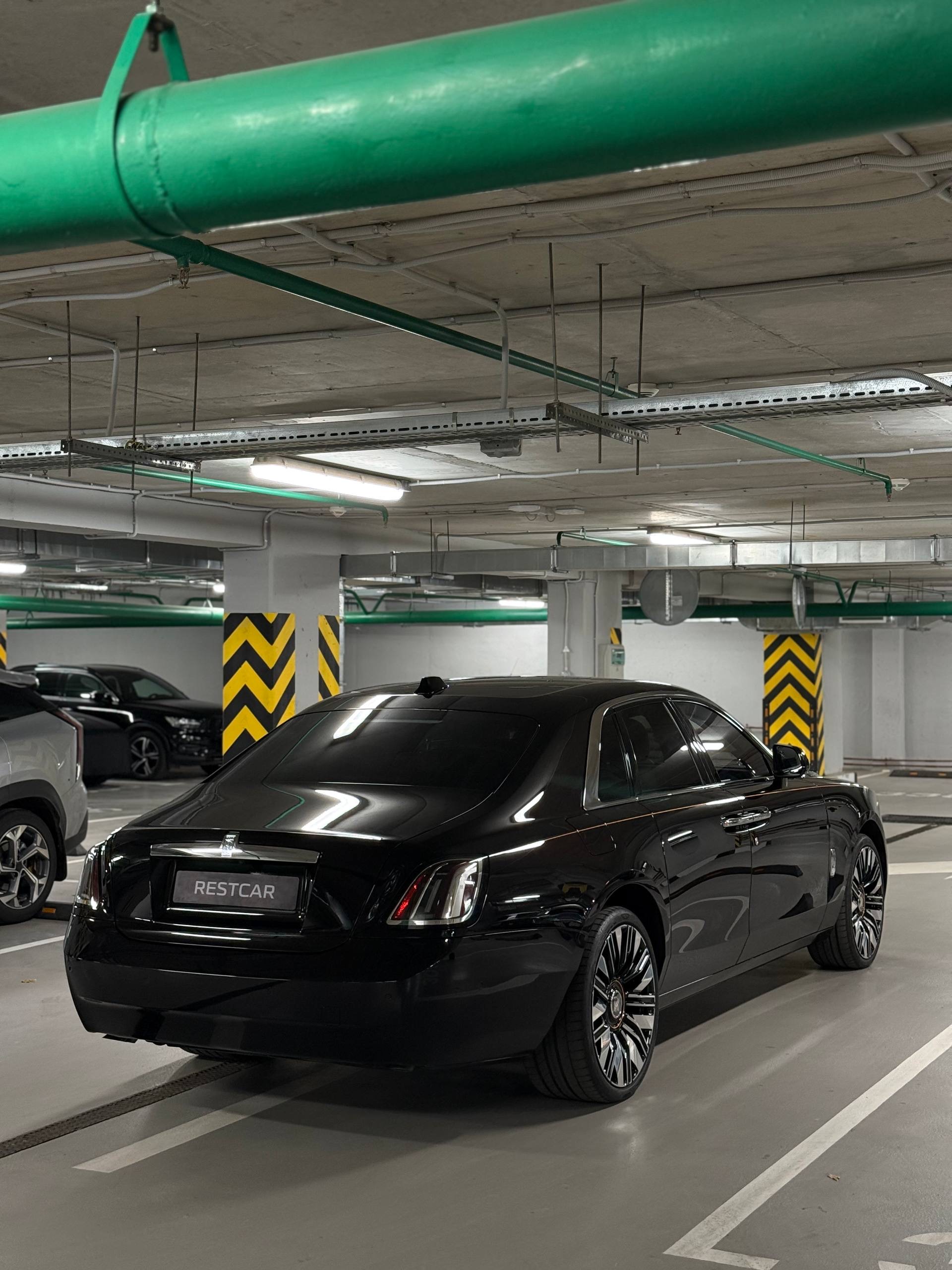 Rolls-Royce Ghost 2026 - фото 4