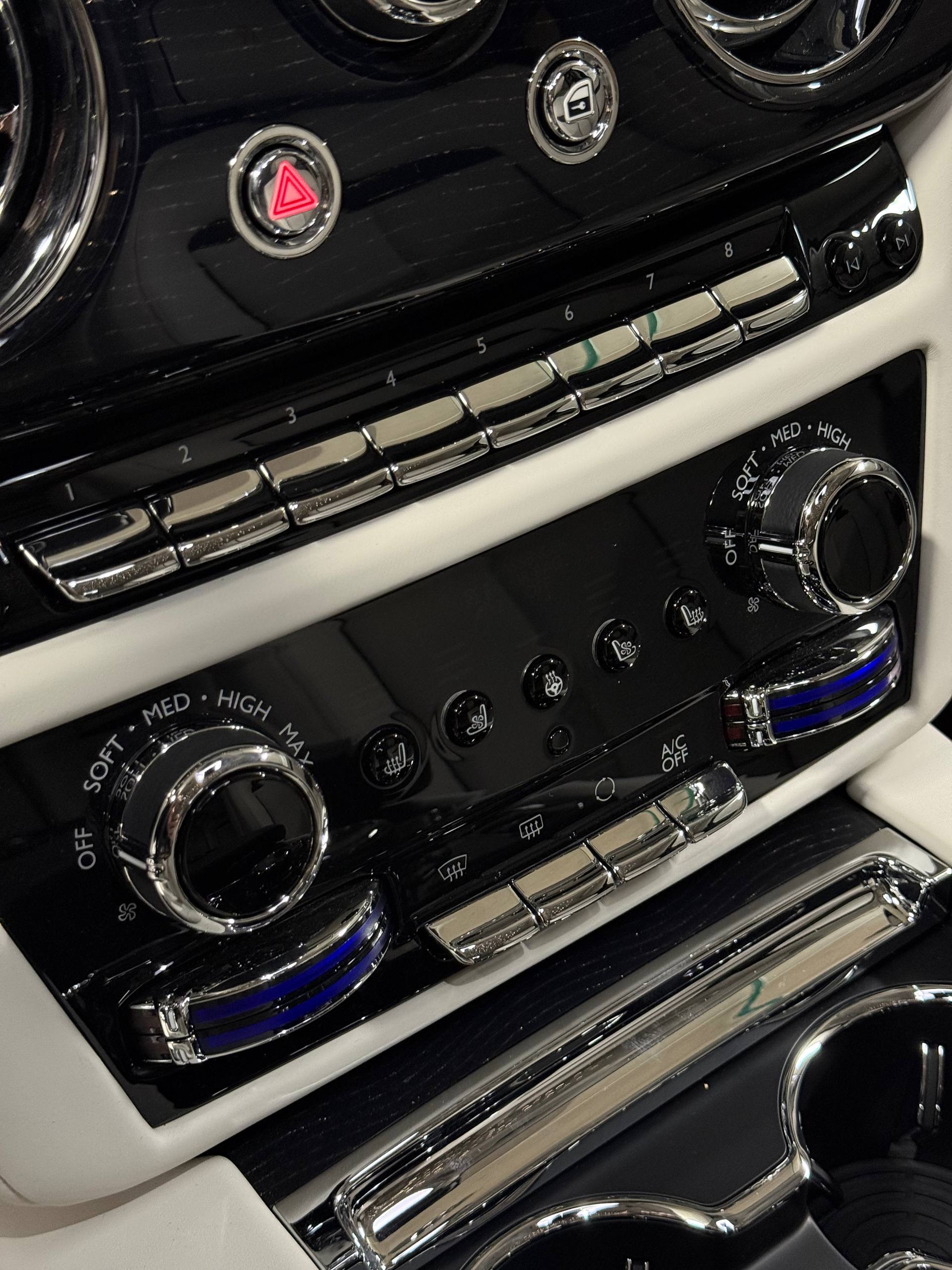 Rolls-Royce Ghost 2026 - фото 15