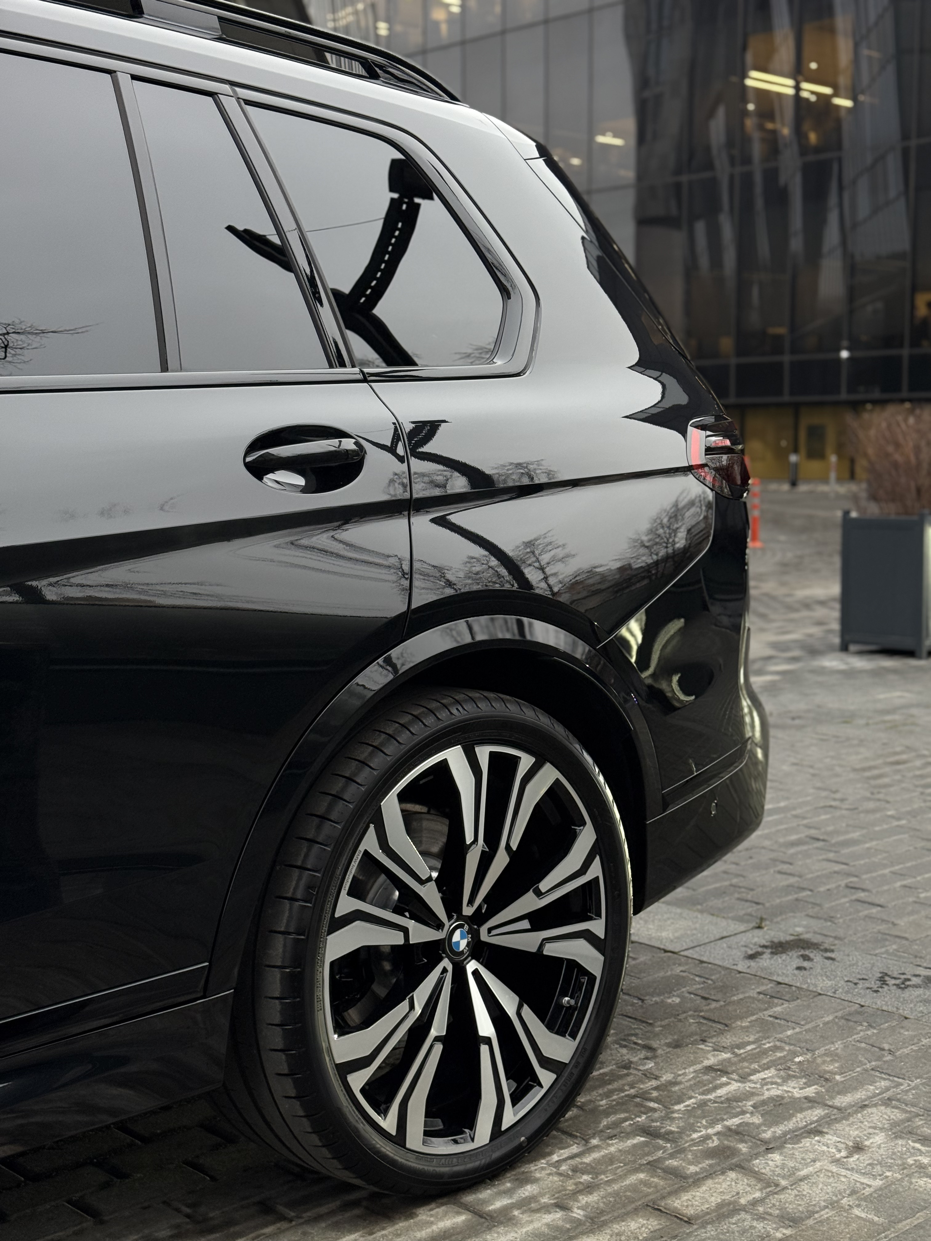 BMW X7 40d 2026 - фото 9