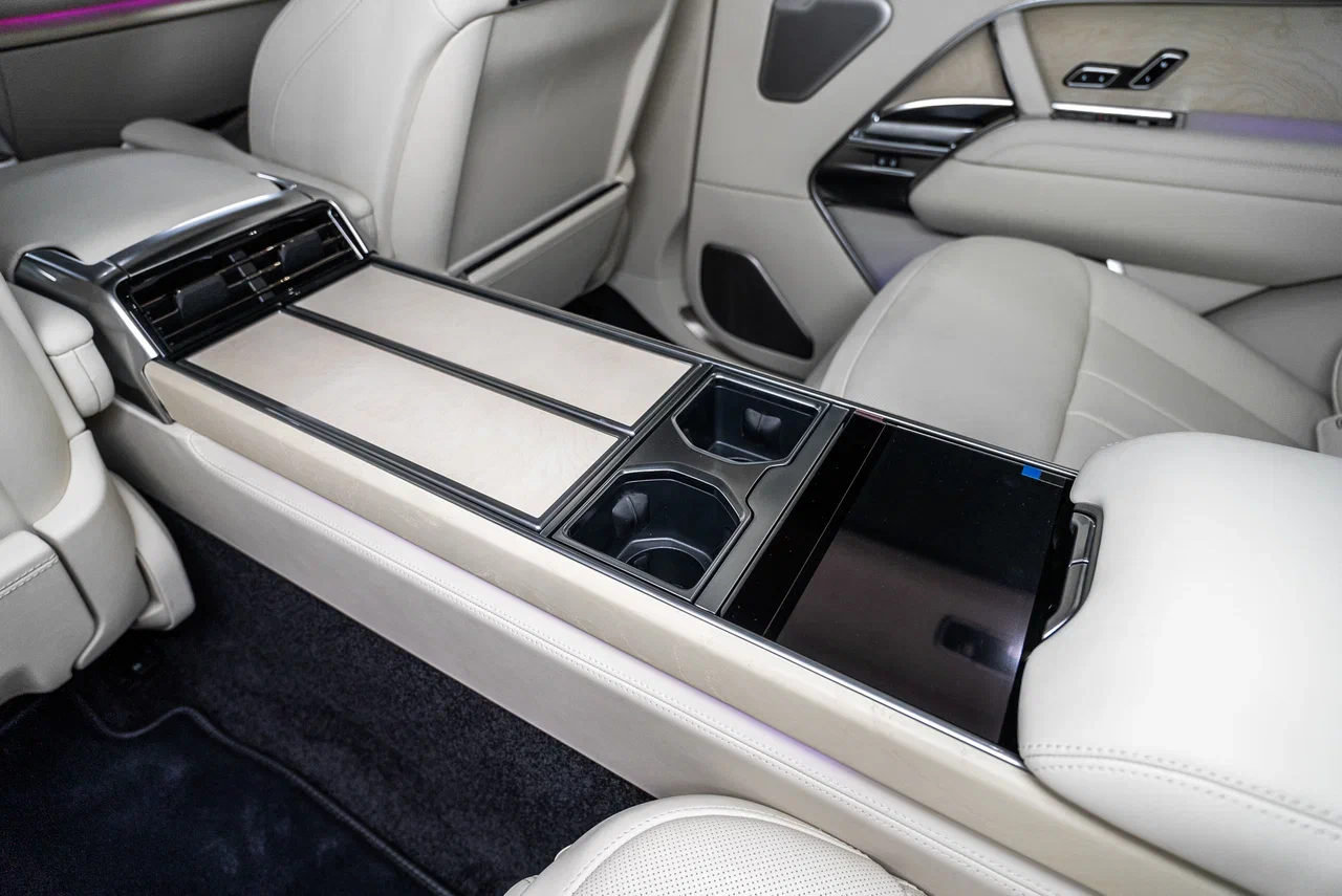 Range Rover SV Long (LWB) P530 2024 - фото 27