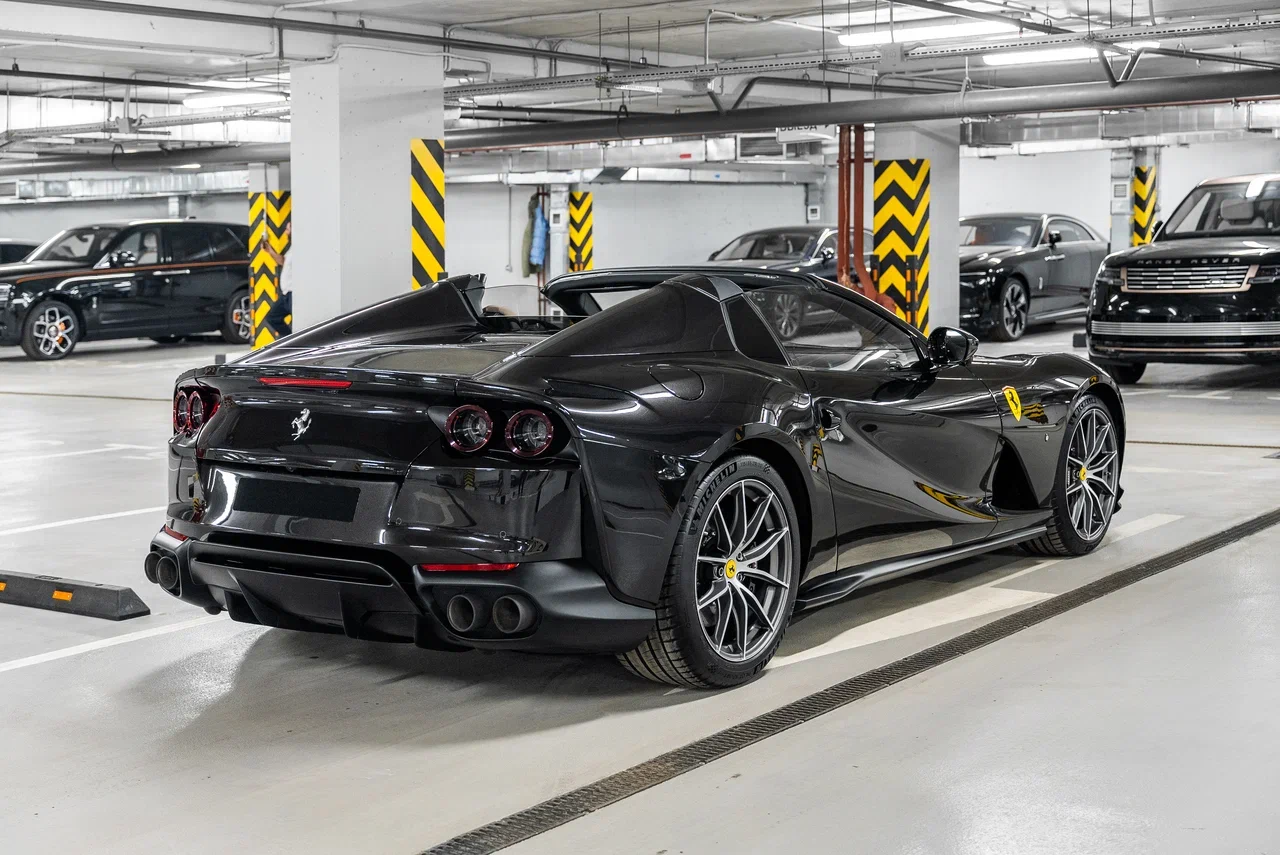 Ferrari 812 GTS 2024 - фото 7
