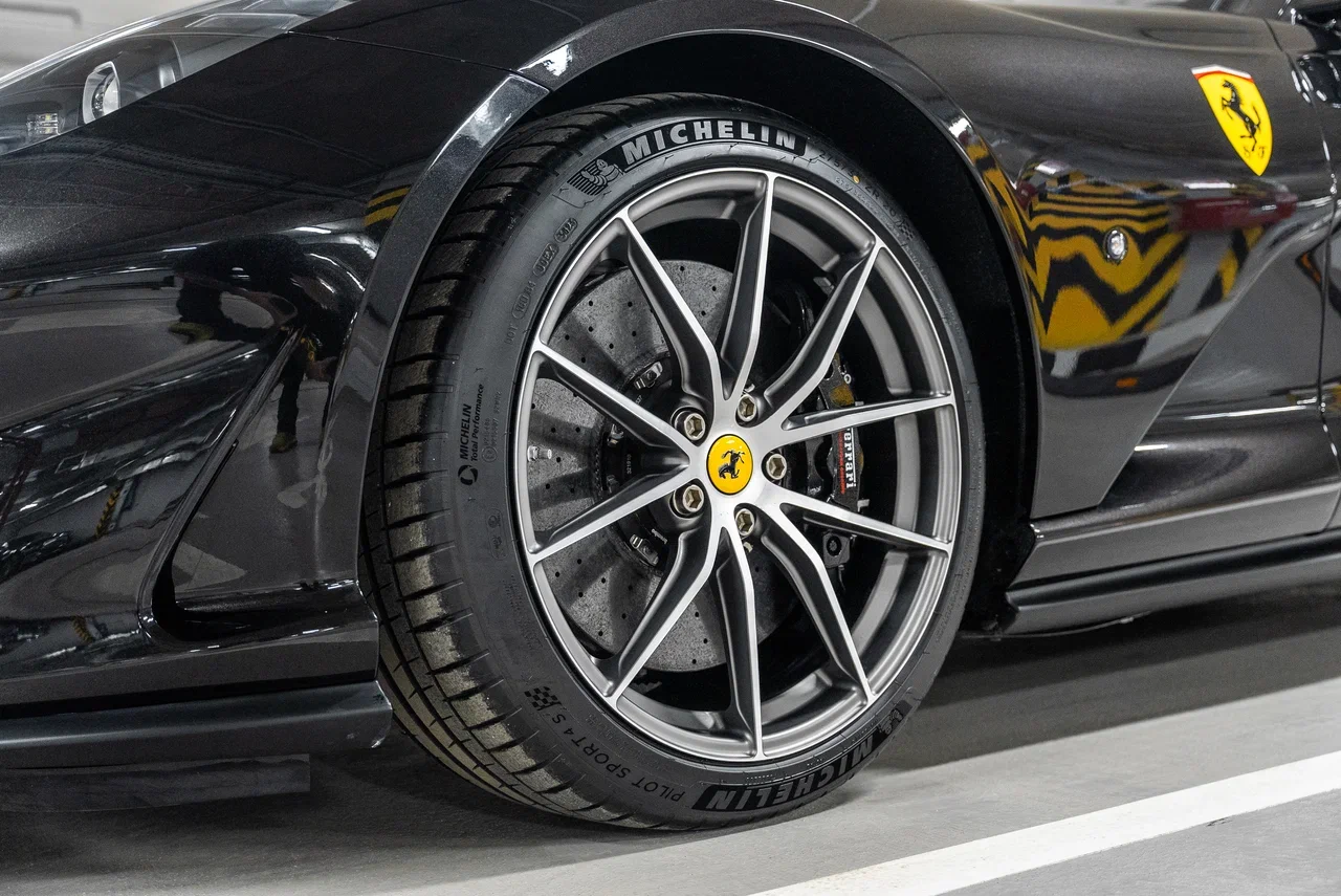 Ferrari 812 GTS 2024 - фото 9