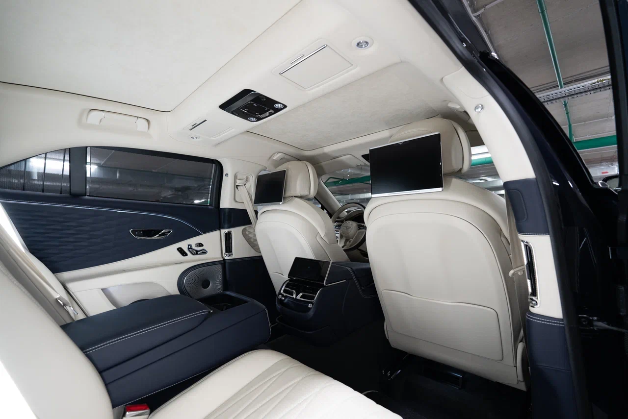 Bentley Flying Spur V8 2020 - фото 22
