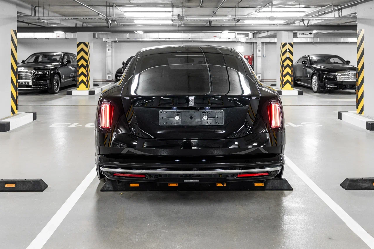 Rolls-Royce Spectre 2024 - фото 7