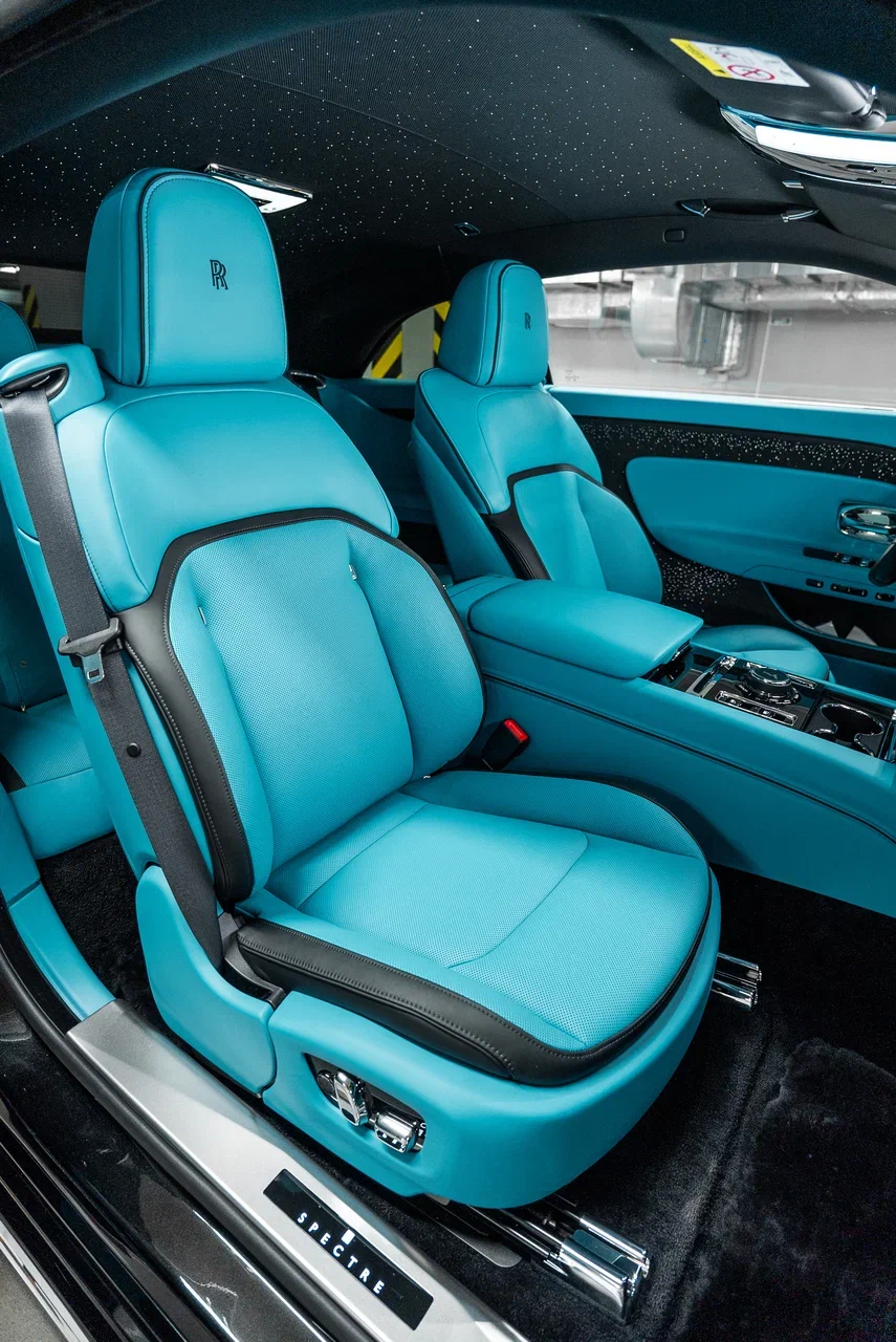 Rolls-Royce Spectre 2024 - фото 16