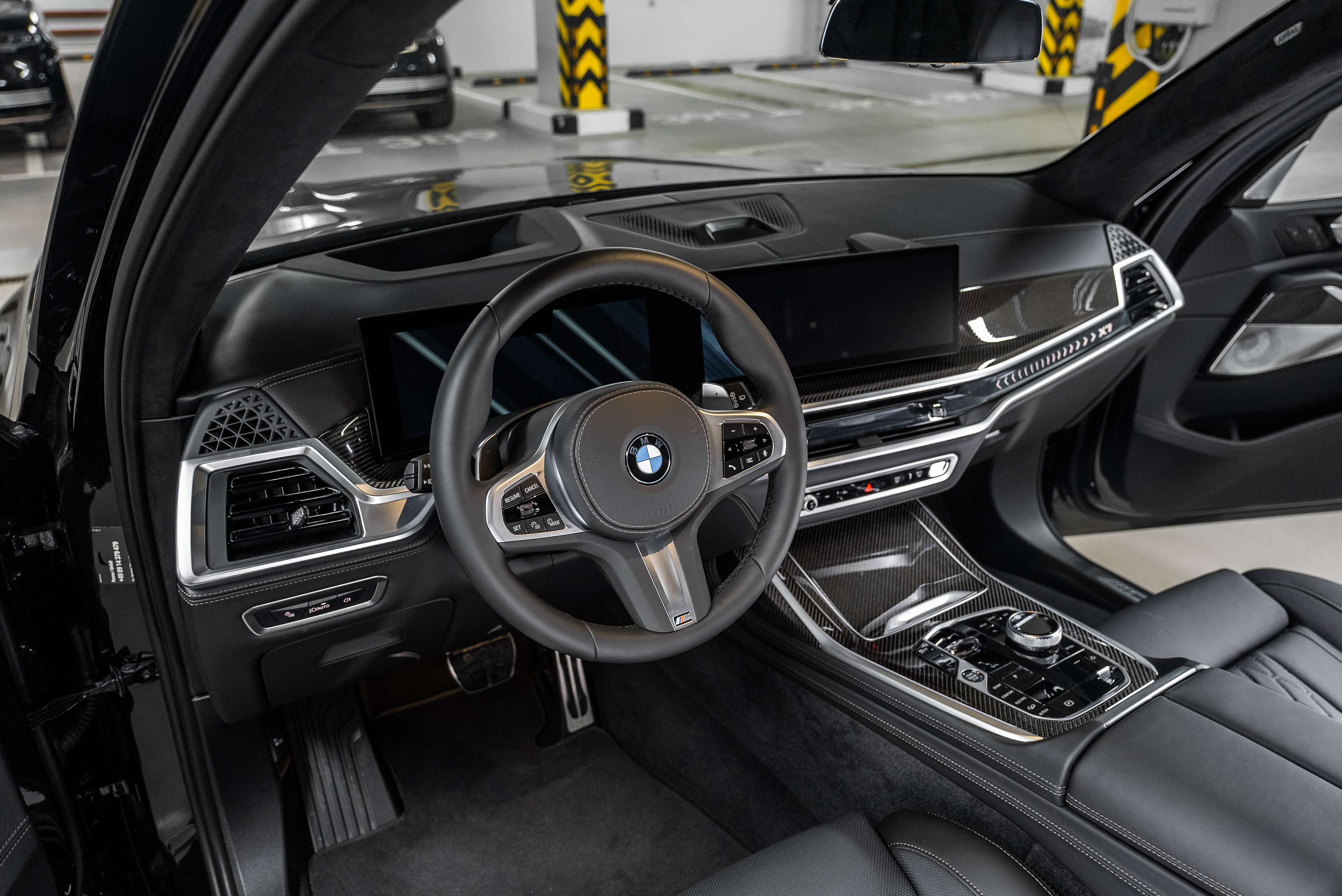 BMW X7 40d 2026 - фото 17