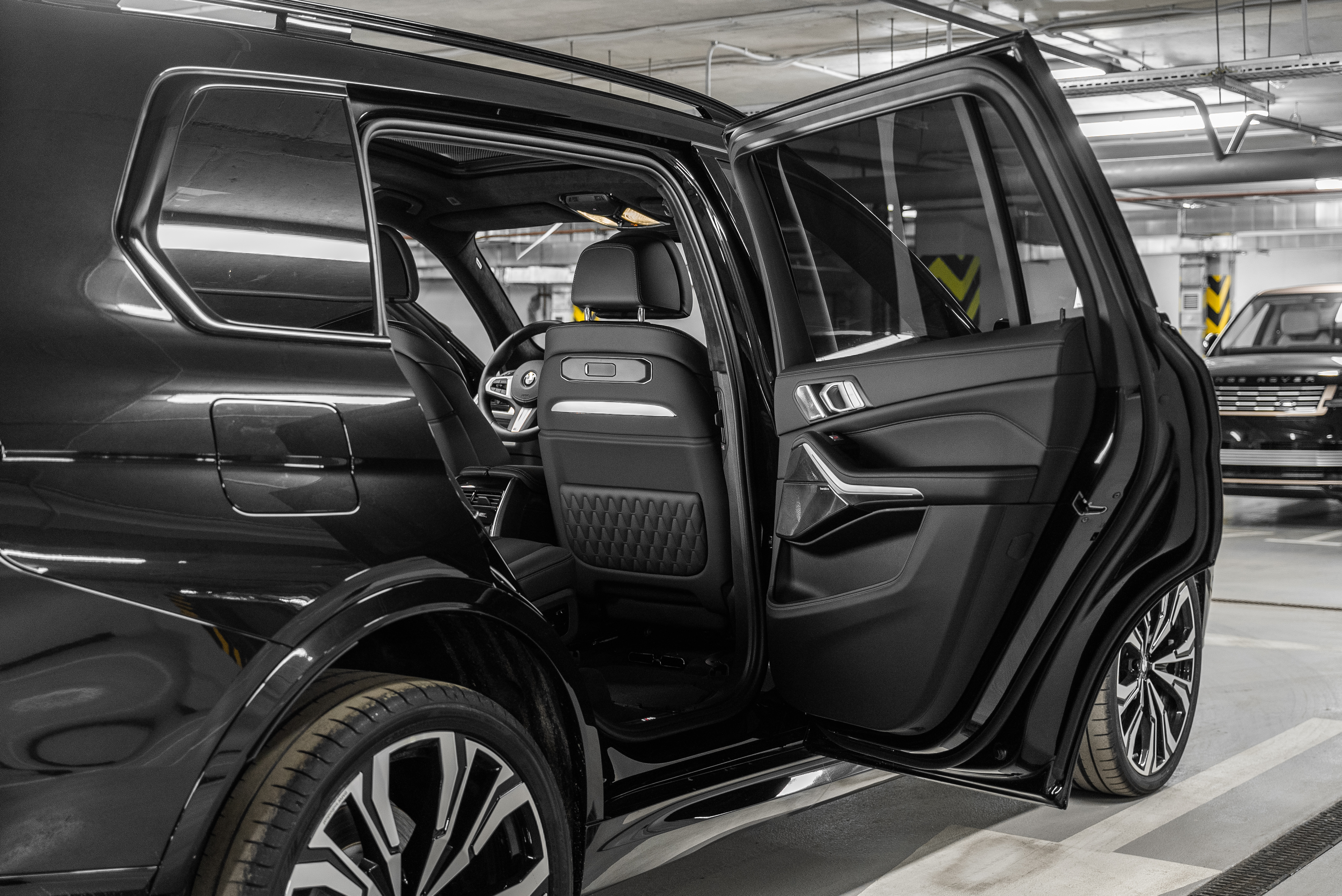 BMW X7 40d 2026 - фото 25