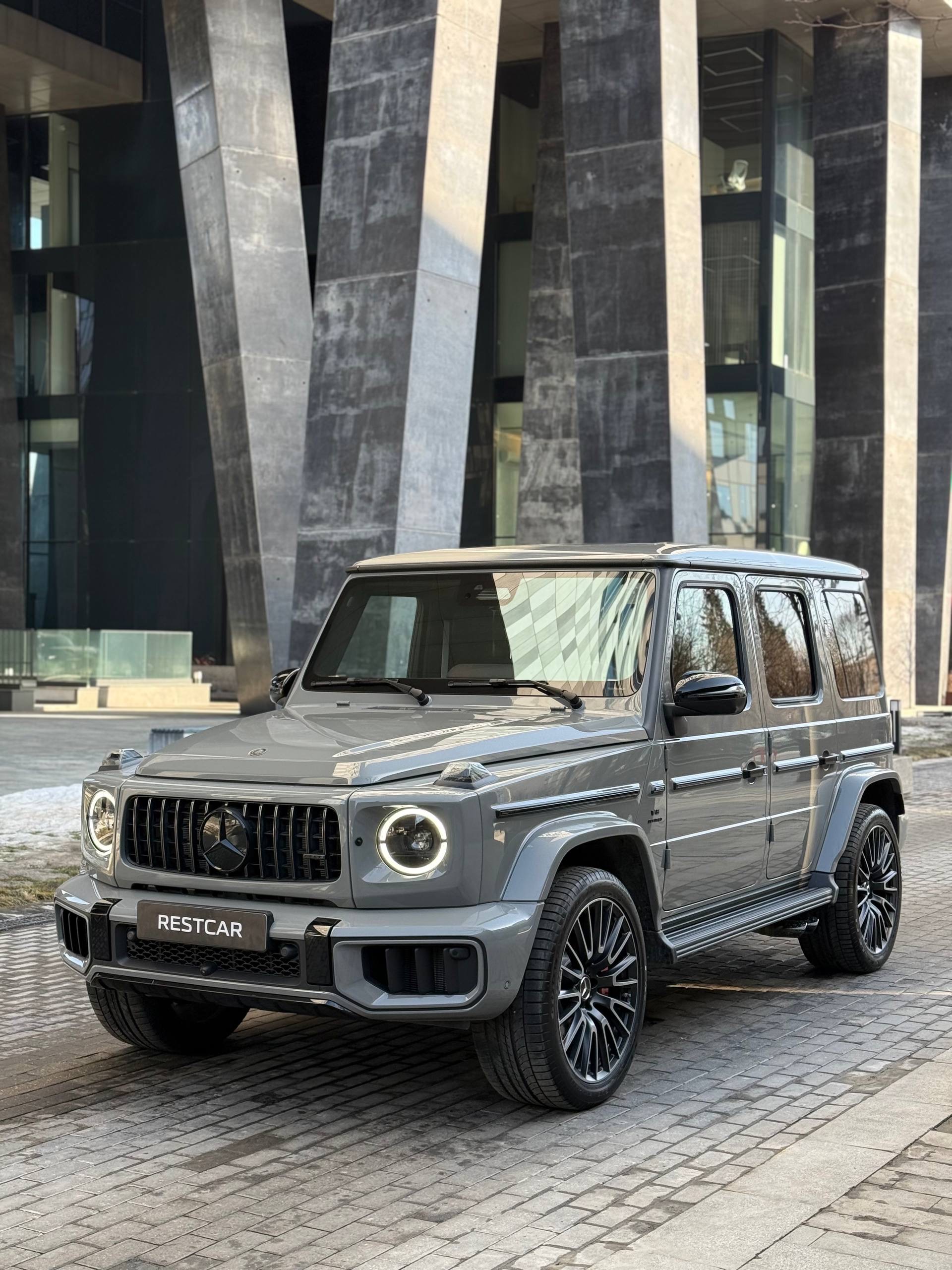 Mercedes-Benz G63 AMG 2026 - фото 3