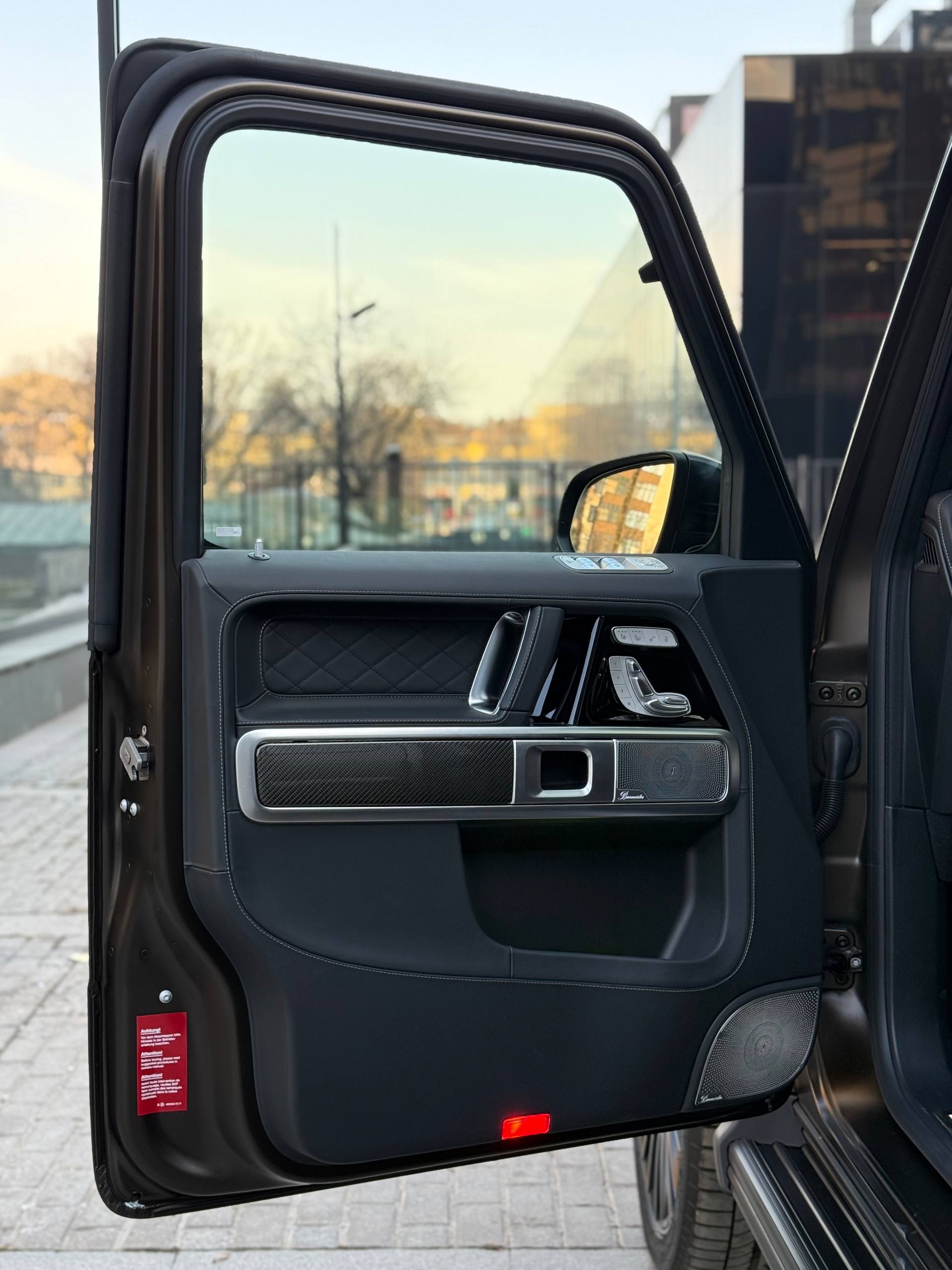 Mercedes-Benz G63 AMG 2026 - фото 11